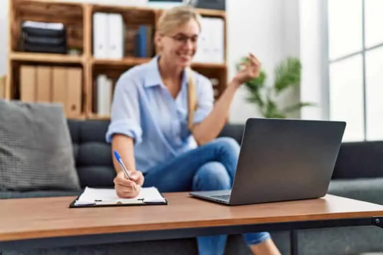 Everything You Need to Know About Online Counselling in Canada